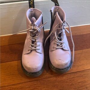 Dr. Martens Kids Boots in Light Purple